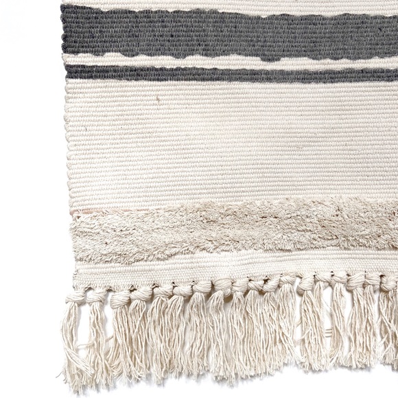 Seavish Hand Woven Morocco Geo Area Rug 2.3 x 5.2 - Picture 6 of 8